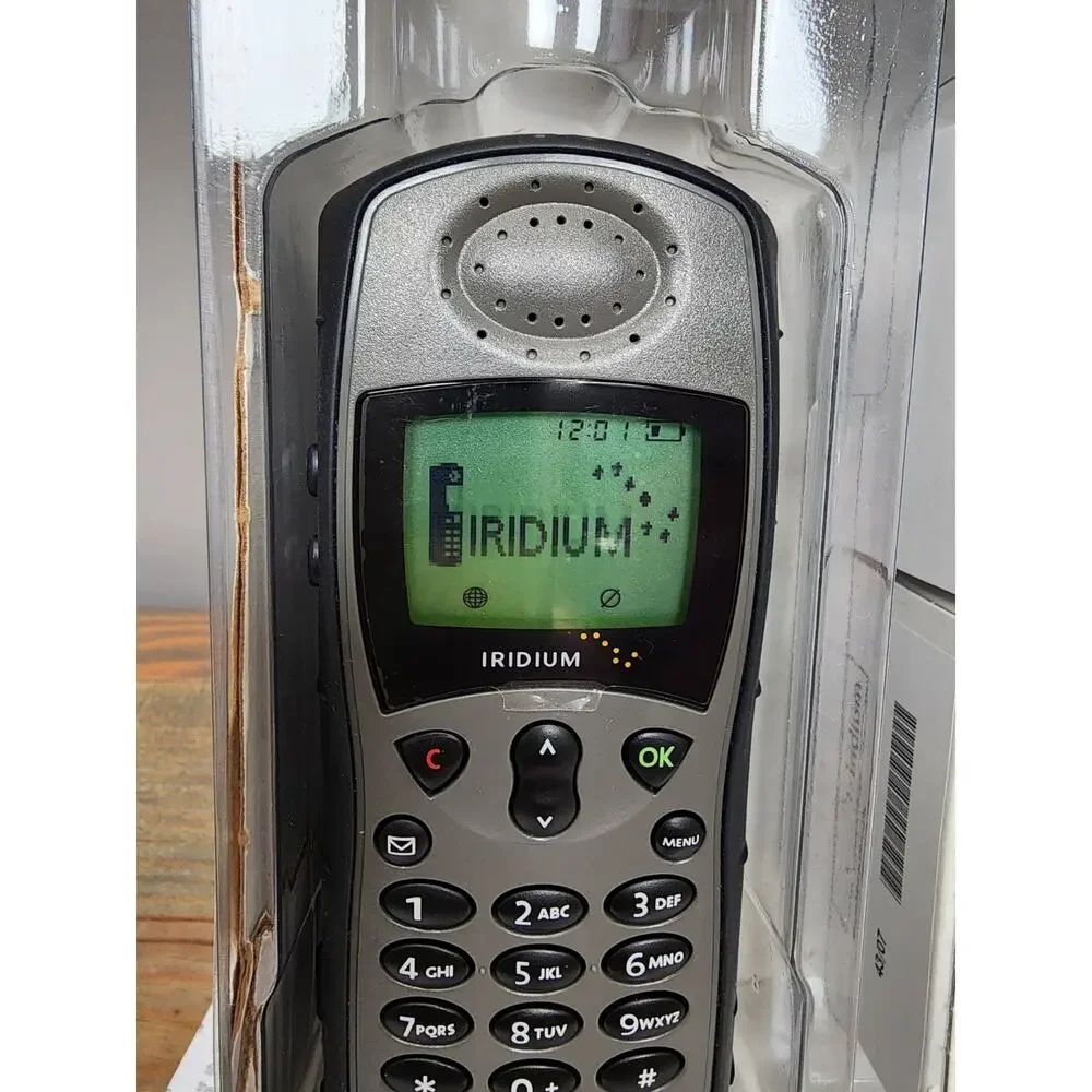 Iridium 9505A Satellite Phone with Accessories Box Powers On